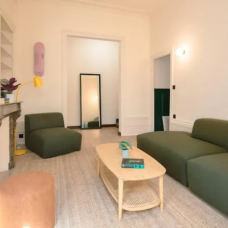 Maison Entiere Avec Jardin, 9 Couchages *